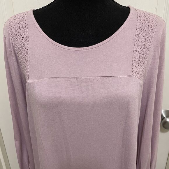 Old Navy Lilac Boho Flowy Blouse Top Crochet Trim 3/4 Sleeve Women's Medium M - Picture 2 of 7
